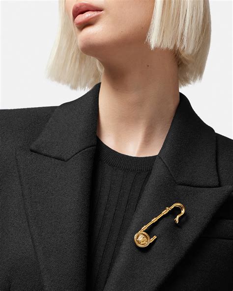 versace pin brooch
